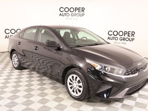 Used 2023 Kia Forte LX FWD image 1