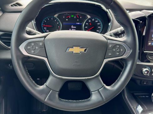 Used 2023 Chevrolet Traverse LT AWD/4WD image 20