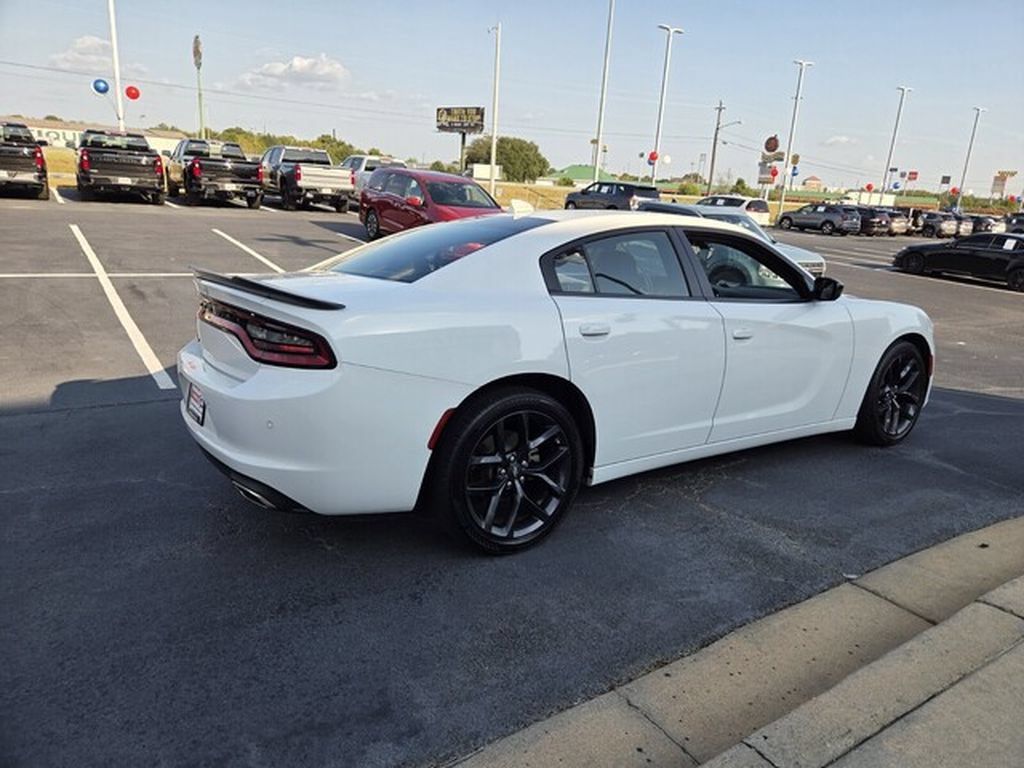 Used 2023 Dodge Charger SXT w/ Blacktop Package RWD image 5