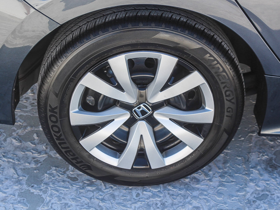 Certified 2025 Honda Civic LX image 9