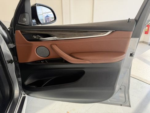 Used 2017 BMW X5 xDrive35i AWD/4WD image 32