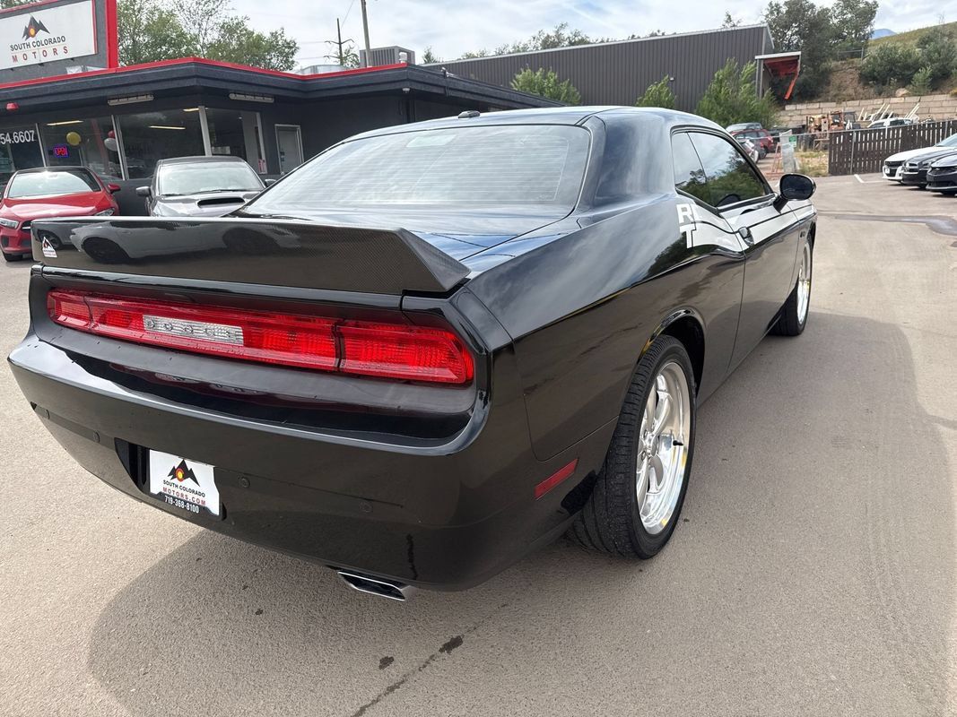 Used 2013 Dodge Challenger R/T RWD image 7