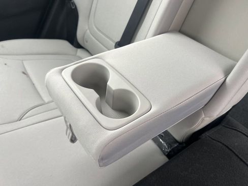 Used 2025 Hyundai Tucson SE image 24