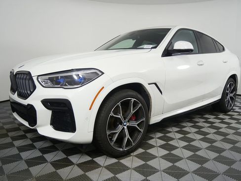 Certified 2023 BMW X6 xDrive40i w/ Executive Package image 8