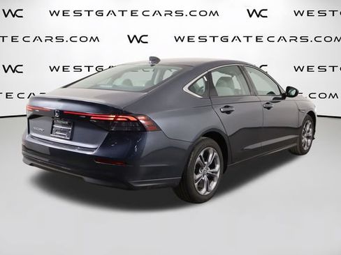 Used 2024 Honda Accord EX image 37