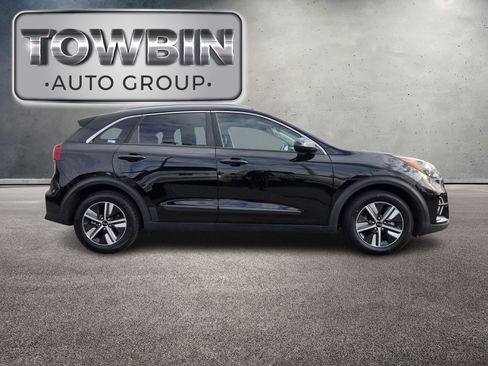 Certified 2020 Kia Niro LXS image 3