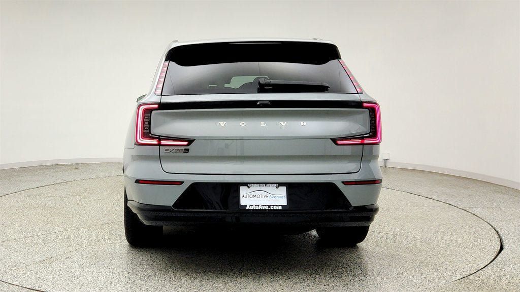 Used 2025 Volvo EX90 Ultra AWD/4WD image 6