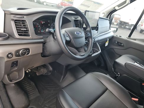 New 2025 Ford Transit 250 148 Medium Roof w/ Load Area Protection Package image 15