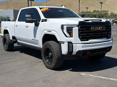 Used 2024 GMC Sierra 2500 AT4 w/ AT4 Premium Plus Package