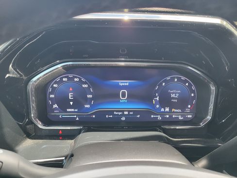 Certified 2024 Chevrolet Silverado 1500 LT AWD/4WD image 19