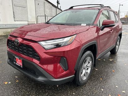 New 2025 Toyota RAV4 XLE