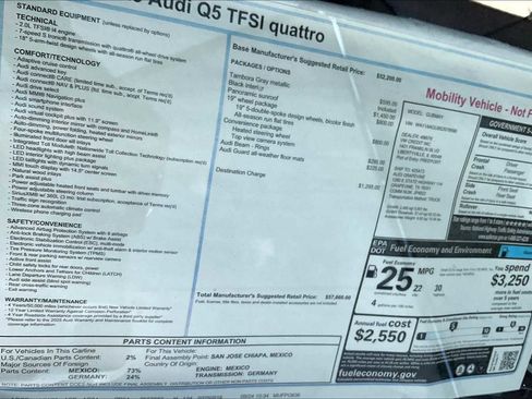 Certified 2025 Audi Q5 Premium w/ Convenience Package image 18