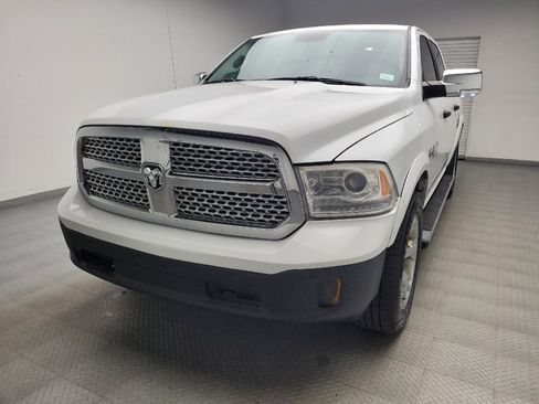 Used 2016 RAM 1500 Laramie w/ Convenience Group AWD/4WD image 15
