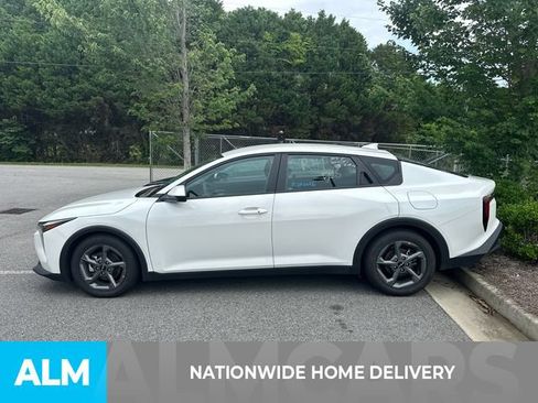 Used 2025 Kia K4 FWD image 4