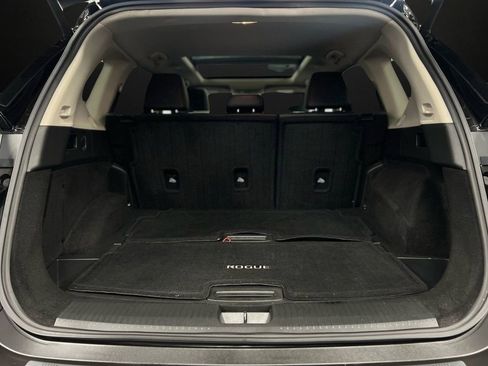 Used 2021 Nissan Rogue Platinum image 40