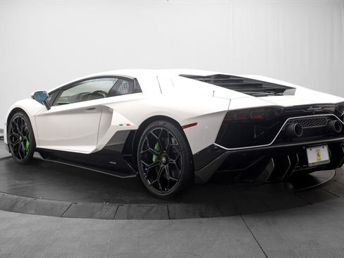 Used 2022 Lamborghini Aventador LP 780-4 Ultimae AWD/4WD image 6