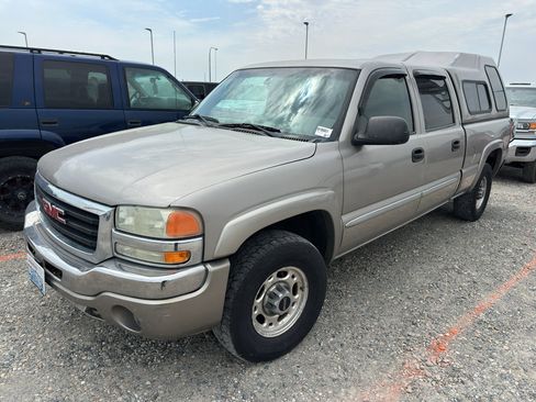 Used 2003 GMC Sierra 1500 SLE AWD/4WD image 1
