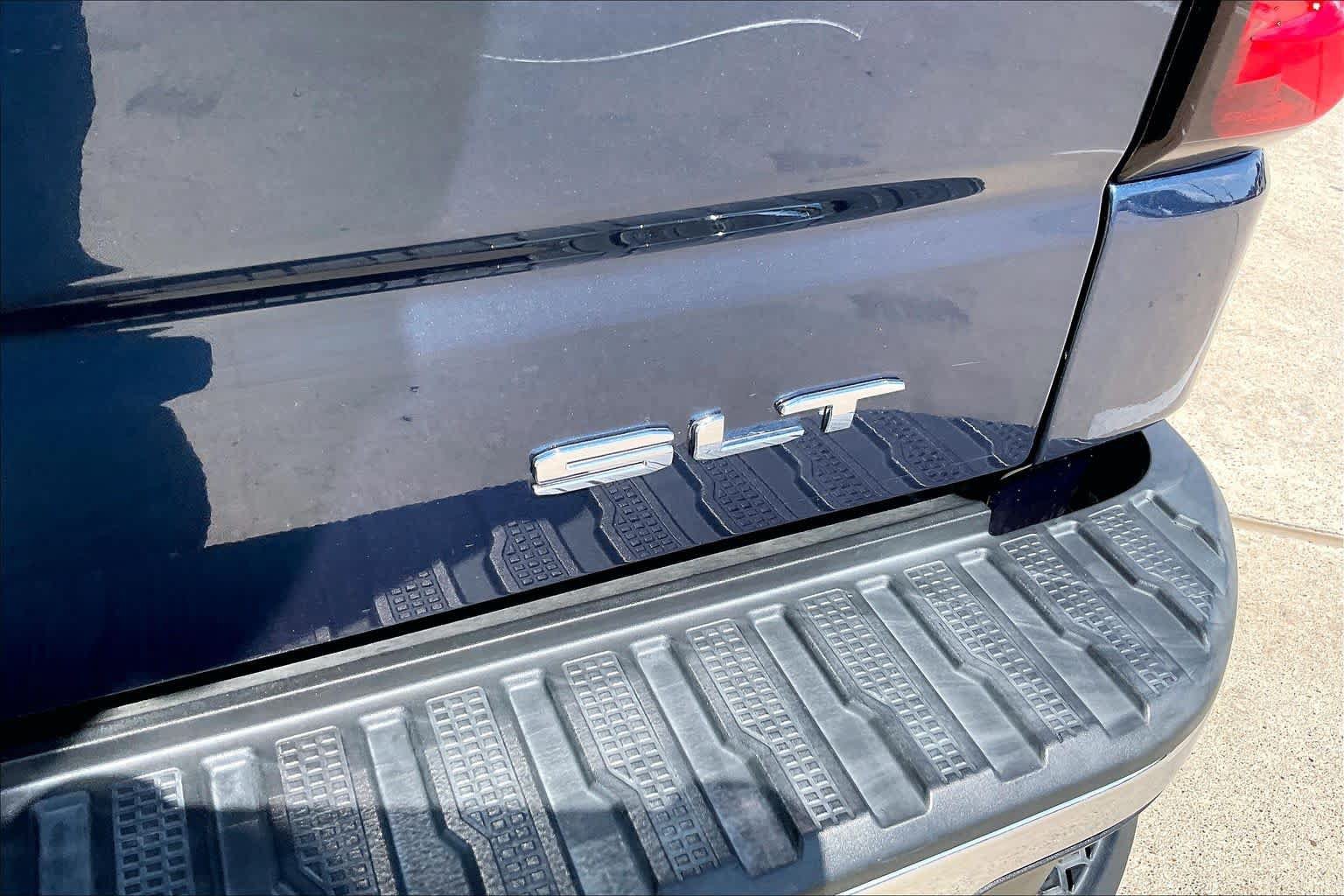 Used 2019 GMC Sierra 1500 SLT RWD image 10