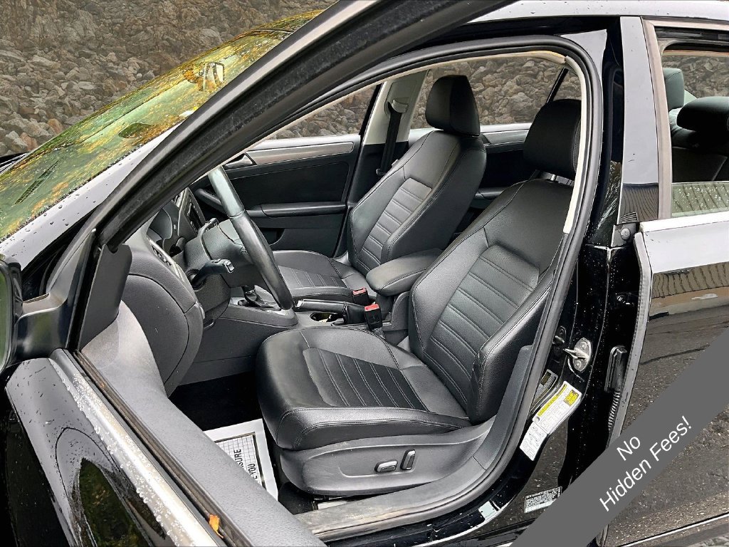 Used 2013 Volkswagen Jetta SEL FWD image 20