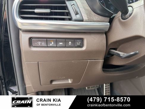Used 2022 Kia Telluride SX w/ Towing Package image 17