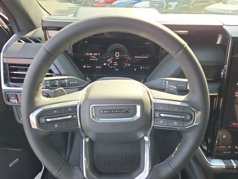 New 2026 GMC Yukon XL Denali w/ LPO, Floor Liner Package image 23