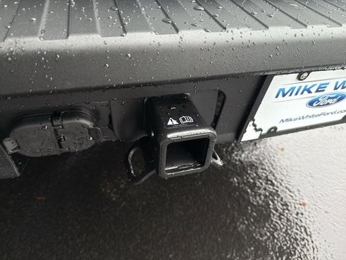 New 2026 Ford Maverick XLT w/ Equipment Group 301A image 6