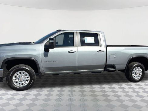 Used 2025 Chevrolet Silverado 3500 LT AWD/4WD image 8