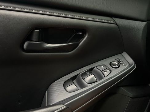 Used 2025 Nissan Sentra S image 19