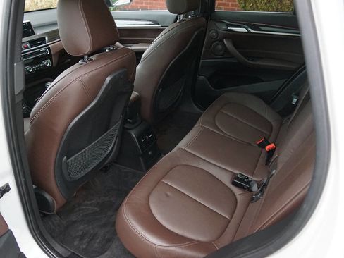 Used 2017 BMW X1 xDrive28i image 44