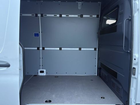 Used 2024 Mercedes-Benz eSprinter 170 Cargo image 16