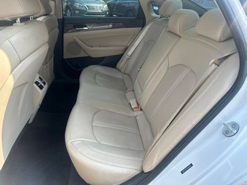 Used 2018 Hyundai Sonata Limited w/ Limited Ultimate Package 03 FWD image 7
