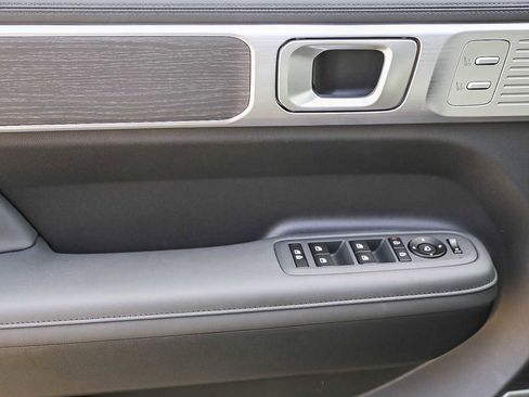 New 2026 Hyundai Santa Fe Limited FWD image 24
