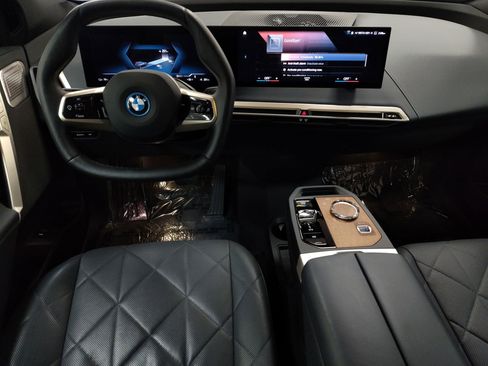 Certified 2023 BMW iX M60 w/ Executive Package image 25