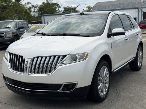 Used 2011 Lincoln MKX 2WD w/ 102A Rapid Spec Order Code image 4
