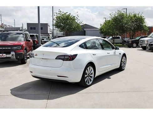 Used 2019 Tesla Model 3 Long Range RWD image 4