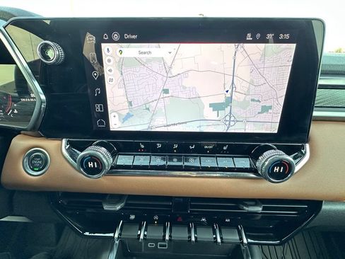 Certified 2025 GMC Canyon AT4 AWD/4WD image 30