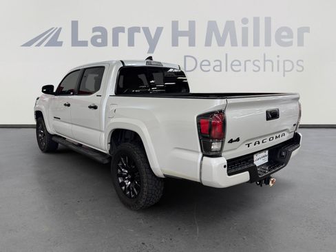 Used 2021 Toyota Tacoma Limited w/ Nightshade Package AWD/4WD image 3
