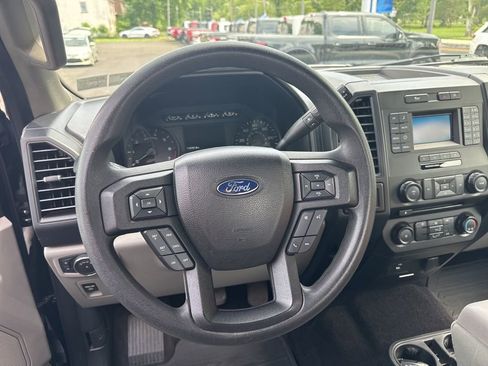 Used 2016 Ford F150 XL w/ Equipment Group 101A Mid AWD/4WD image 10