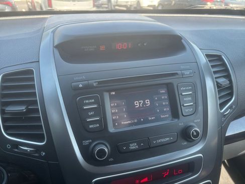 Used 2015 Kia Sorento EX FWD image 26
