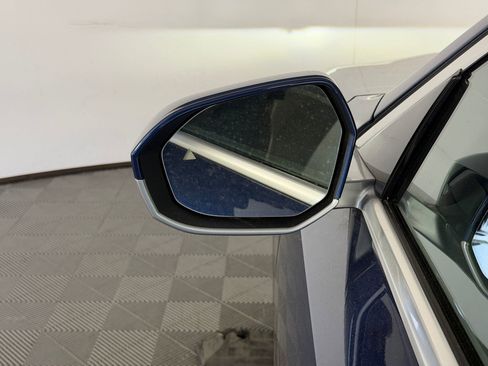 Used 2027 BMW 530i w/ Executive Package RWD image 21