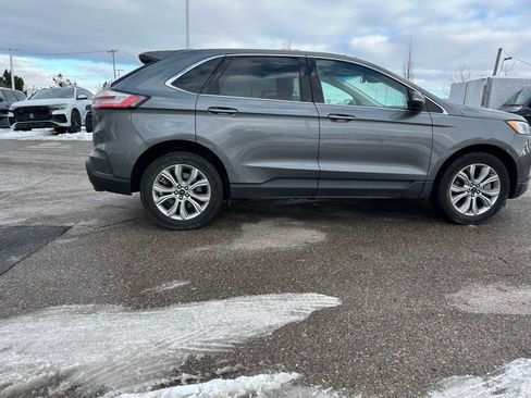 Used 2024 Ford Edge Titanium image 14