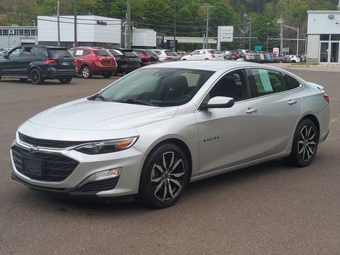 Used 2021 Chevrolet Malibu RS FWD image 8