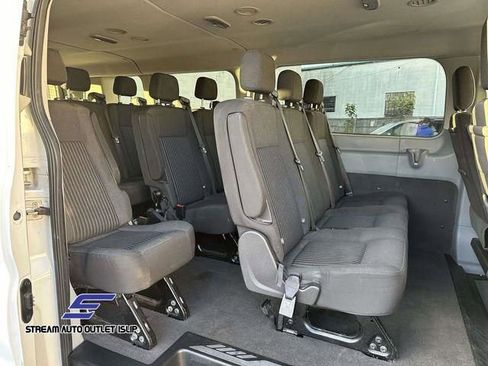 Used 2017 Ford Transit 350 XLT image 14