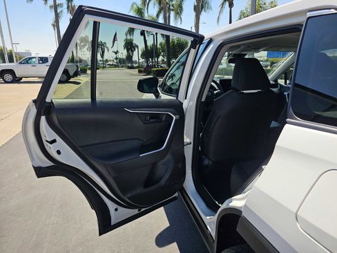 Certified 2025 Toyota RAV4 LE image 15