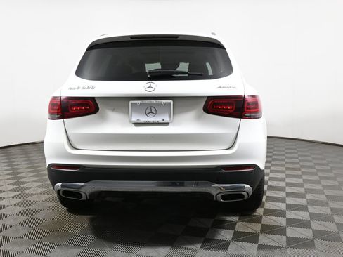 Used 2021 Mercedes-Benz GLC 300 4MATIC image 6