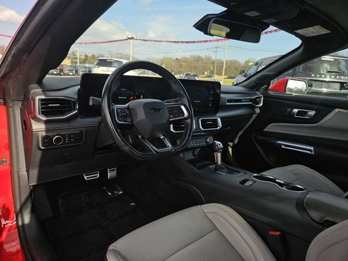 Used 2024 Ford Mustang Premium image 12