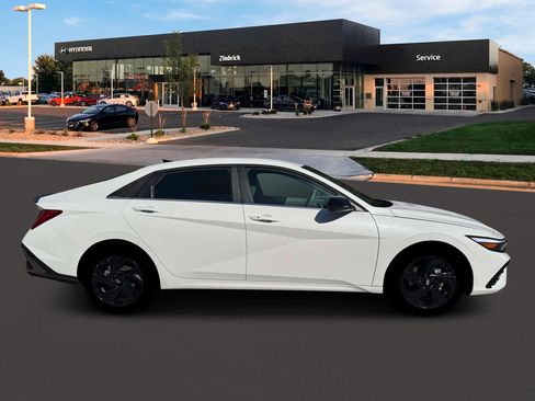 New 2026 Hyundai Elantra SEL Sport Premium image 29