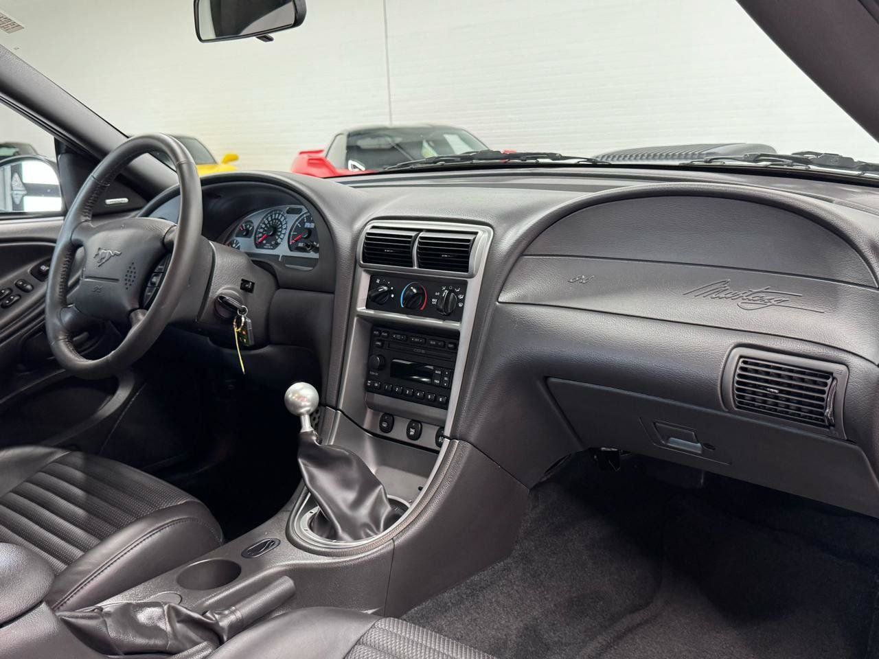 Used 2003 Ford Mustang Mach 1 RWD image 46