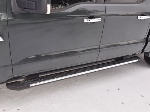 Certified 2021 Ford F150 XLT w/ Equipment Group 302A High image 35