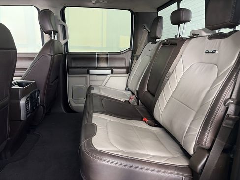 Certified 2019 Ford F250 Limited w/ FX4 Off-Road Package image 13